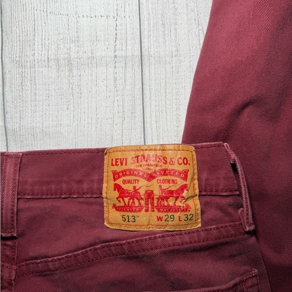 Levi's Women's Straight Leg Jeans - Burgundy - Picture 3 of 7